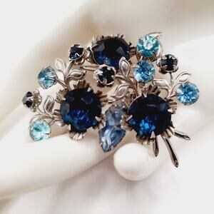 Vintage 1950s Blue Rhinestone Floral Brooch Silver Tone Mid Century